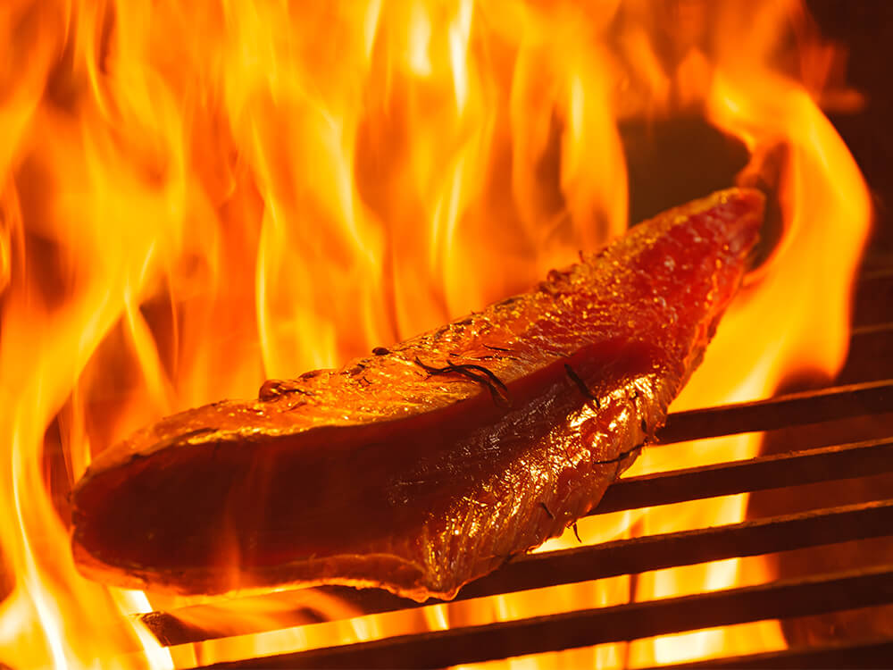 藁焼きカツオのたたき800g以上(タレ・塩つき)【カツオ】